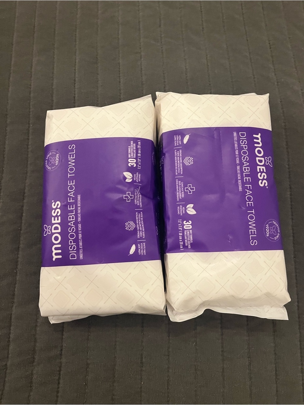 2 White Disposable Face Towels – Pack of 30